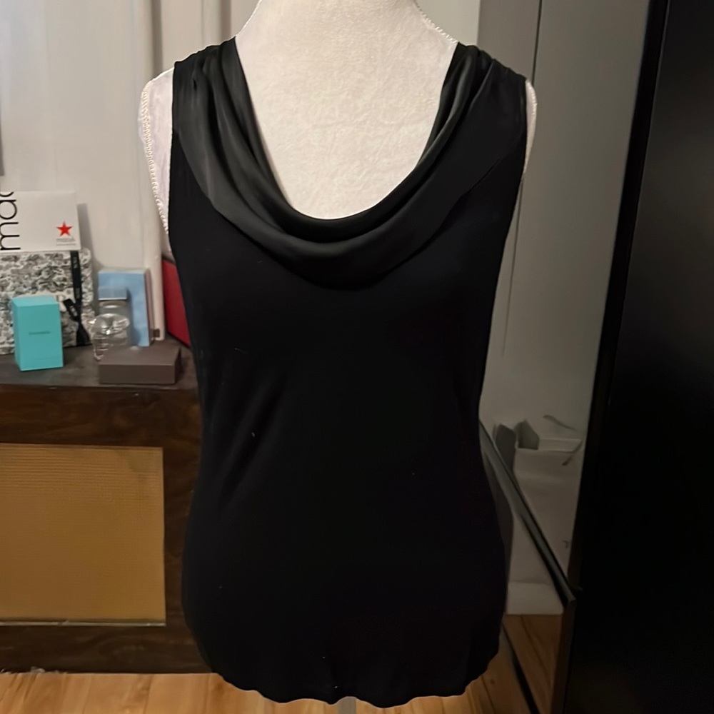 🆑FINAL PRICE‼️ Calvin Klein sleeveless black top with a satiny neckline